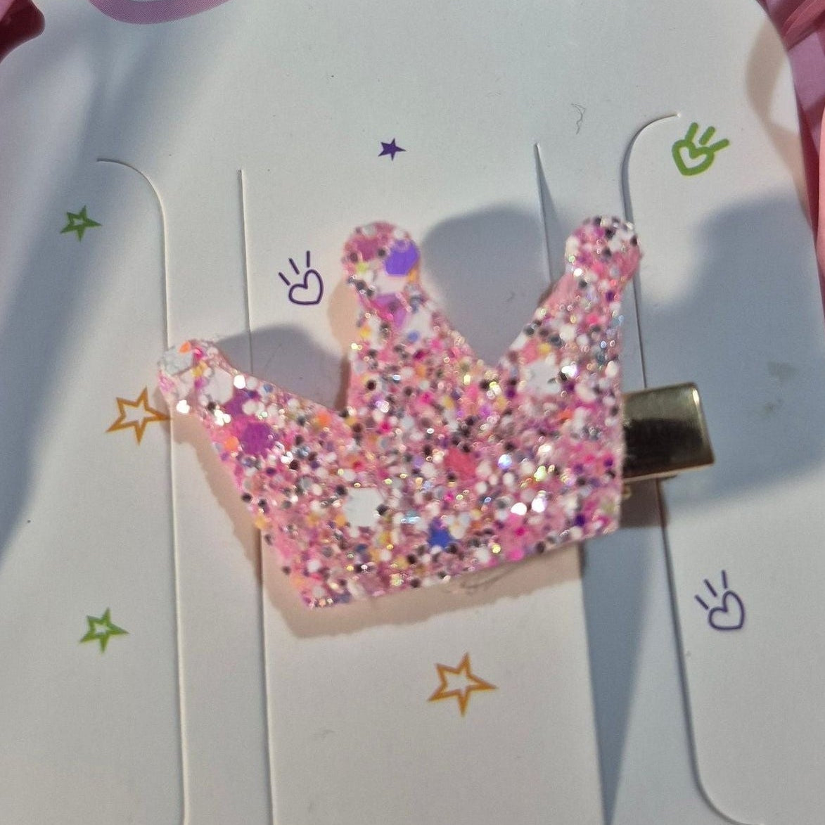 Pink crown shapped glitter hair clip